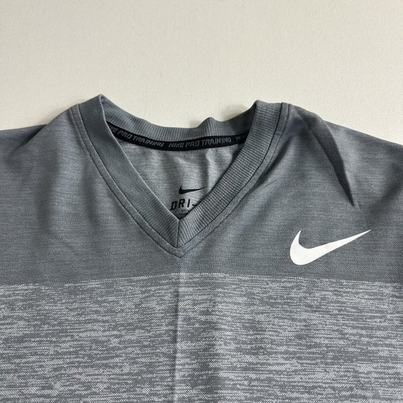 Nike Pro Training T-Shirt Dri-Fit Performance Mens Size Large Gray Active Gym - Picture 4 of 8